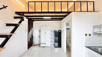 Duplex to full nội thất - Ở được 4 người 4 xe - Gần các Trường đại hoc