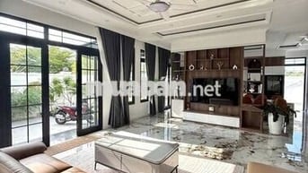CHO THUÊ VILLA SIÊU ĐẸP FULL NỘI THẤT 330M2 KHU MỸ GIA