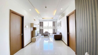 Thuê Căn Hộ 2PN Balcony Cao Cấp Xô Viết Nghệ Tĩnh Gần Bến Xe Miền Đông