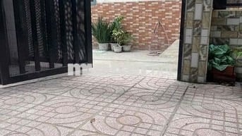 Cần cho thuê nhà rộng rãi, thoáng mát, diện tích rộng. giá rẻ.