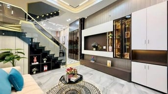 BÁN NHÀ ĐẸP ĐƯỜNG 13 , PHƯỜNG 10 50M2 GIÁ CHỈ 2T250 THƯƠNG LƯỢNG SHR