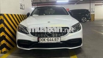 Mercedes Benz C Class 2015 - 80000 km