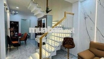 Nhà Thất Sơn, Q10 – 38m², Giá Chỉ 4.15 Tỷ – Hẻm Rộng, Gần Mặt Tiền!