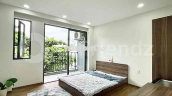 Studio ban công - cửa sổ trời bự giá rẻ ngay Đầm Sen - Ông Ích Khiêm