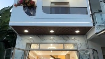 BÁN NHÀ ĐẸP 1 trệt 1 lầu giá 2 tỷ 500 triệu TRUNG TÂM TP. TDM