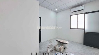 KHAI TRƯƠNG STUDIO MỚI KENG CÓ CỬA SỔ TRỜI NGAY ĐỐI DIỆN ĐẦM SEN