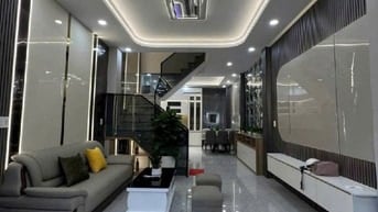 BÁN NHÀ ĐƯỜNG HÔ VĂN HUÊ PHƯỜNG 10 GIÁ CHỈ 3TỶ2 TL 55M2 SHR