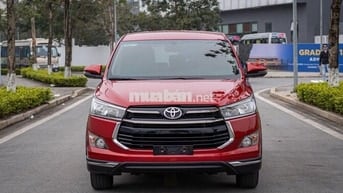 Toyota Innova 2018 Venturer tự động, màu ĐỎ ĐẸP