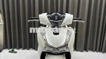 SH 160! siêu mới giá rẻ hơn xe mới cả đoạn