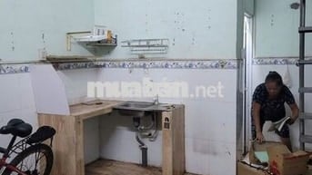 Cho thuê nhà nhỏ 1 trệt 1 lầu điện nước chính 1tr6