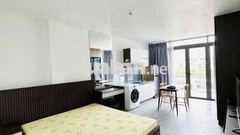 Cho thuê căn hộ Studio Ban công Q1 gần cầu Ông Lãnh, cầu Calmette