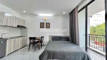 STUDIO BAN CÔNG FULL NỘI THẤT BAO MỚI NHA MN
