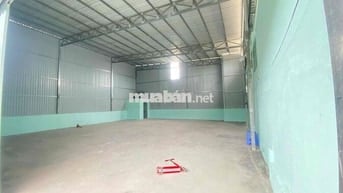 CHO THUÊ KHO 200m2 - Trần cao - Cách PVH 10m- Điện 3pha - Trần cao 7m