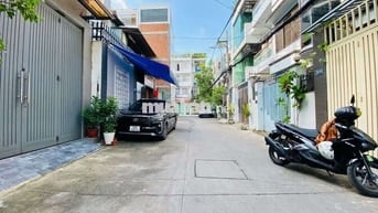 XE HƠI NGỦ TRONG NHÀ - Bình Thạnh - 4 Tầng - Sát Q1