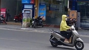Cho thuê nhà mặt phố Bạch Mai, Hai Bà Trưng, MB 70m2x2 tầng, MT 4m