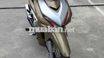 Xe honda đời mới có Fi.còn mới toanh như xe mới
