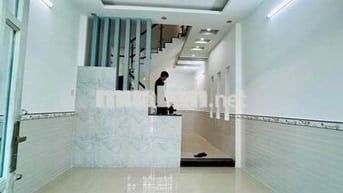 Nhà Sạch Sẻ DT 100m2 1Trệt 2lầu 4Pn 3Wc Gần Chợ Cầu Đồng Ngã Tư Ga