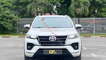 Toyota Fortuner 2.4L 4x2 AT 2022