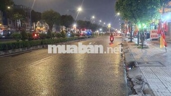 14 tỷ MTKD dg trường chinh rộng 60m nhà 1 trệt 3 tầng hẻm sau 5m