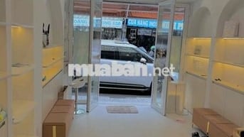 MẶT TIỀN 3 LẦU VĨNH VIỄN ĐỦ NỘI THẤT