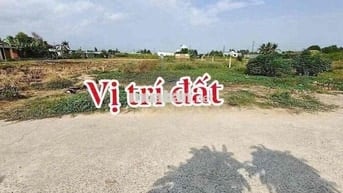870m2 đất thổ cư + lúa đường xe hơi xe tải Bến lức Long An