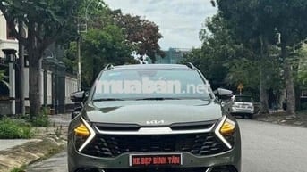 Kia Sportage 2023 Signature 1.6T AWD - 16000 km