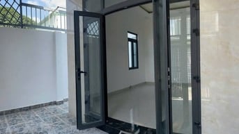 Gia đình tôi sắp đi nơi khác ở nên bán lại nhà Hóc Môn giá chỉ 790TR
