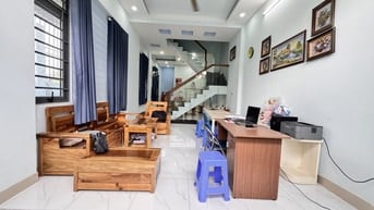 Bán Nhà  - 3 Tầng - 81M2 - Đường 22 - Linh Đông - Thủ  Đức.