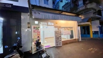 CHO THUÊ NHÀ GÓC 2 MẶT TIỀN ĐƯỜNG SỐ 7, CƯ XÁ ĐÔ THÀNH, P.4, Q.3