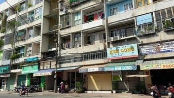 Cần bán gấp căn hộ chung cư Lạc Long Quân phường 5 quận 11