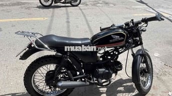 Win cafe, xe đang đi. Do mới mua chiếc XSR 155