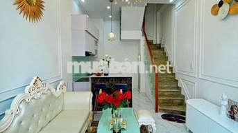 🔥Nhỉnh 5 tỷ – Nhà 3 tầng Lê Hồng Phong trung tâm Quận 10🔥