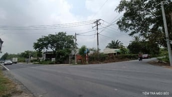 Đất thổ cư góc hai  mặt tiền  đường nguyễn thị rành 