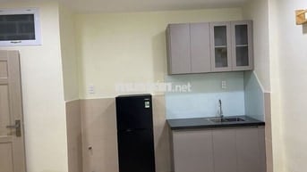 Chính chủ cho thuê phòng Full Nội Thất đẹp Đ HVBanh, Phú Nhuận