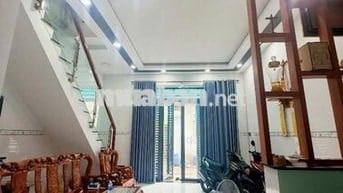 BÁN NHÀ GÒ XOÀI GẦN MẶT TIỀN ĐƯỜNG HẺM XE TAI