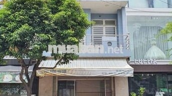Cho thuê nhà mặt tiền kinh doanh đường Bà Triệu , Thị Trấn Hóc Môn
