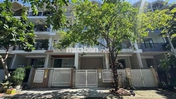 Chính chủ cho thuê nhà phố KDC Him Lam ở & Kinh doanh văn phòng rất ok
