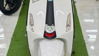 THANH LÝ VESPA SIÊU LƯỚT ZIN KENG