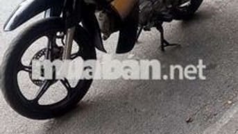Cần bán xe sirius Fi cực đẹp biển 43