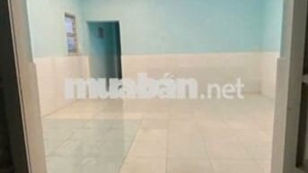 Cho thuê nhà C4, 100m2 , 2PN, 1WC, gần đường Vàm Ô, Cát Lái