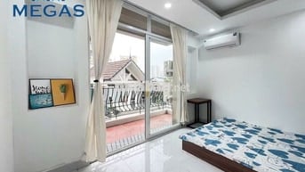 CHO THUÊ 2 NGỦ BAN CÔNG NGAY ĐƯỜNG PHẠM VĂN ĐỒNG, THÀNH PHỐ GIAO LƯU