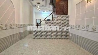 Cho Thuê Nhà Sạch Sẻ DT 240m2 1Trệt 3Lầu 6Pn 4Wc Hẻm Xe Tải Sân Ôtô