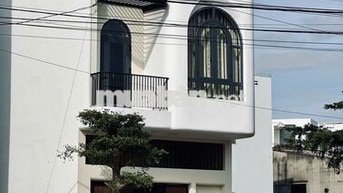 BÁN NGỘP NHÀ 1 TRỆT 1 LẦU NGAY CHỢ TÂN HIỆP TÂN UYÊN BÌNH DƯƠNG