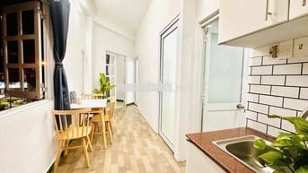 CHO THUÊ CHDV / 2 PHÒNG NGỦ TÁCH BẾP RIÊNG BIỆT - TOÀ NHÀ MẶT TIỀN