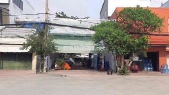 đất thổ cư , mặt tiền đường , sổ hồng riêng