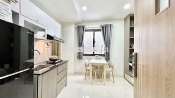 STU CỬA SỔ TRỜI RỘNG CHO VLU, HUTECH, UTH, UEF, UFM, FTU,...