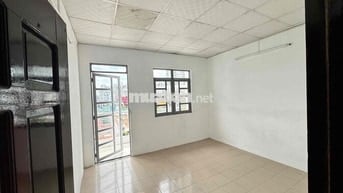 CHO THUÊ TẦNG 2 TRONG NHÀ NGUYÊN CĂN MỞ TIỆM NAIL / LÀM TÓC ...