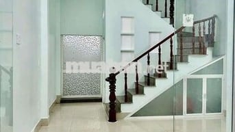 NHÀ NGUỶEN CĂN 1T1L HXH ĐS 4 LINH TÂY GẦN CHỢ THỦ ĐỨC