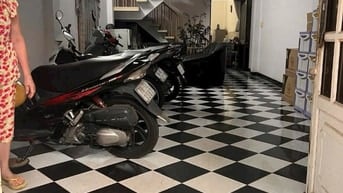 ⭐️Nhà 4 Lầu hẻm xe hơi 1 trục cách Mặt tiền Hoàng Sa 30m, P12, Q.3.