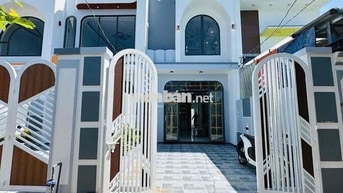 Nhà Mới 1 Lầu Vừa Hoàn Thiện 4,4 x 21m, 3PN 2WC Ngay Mỹ Lộc . Sổ Riêng